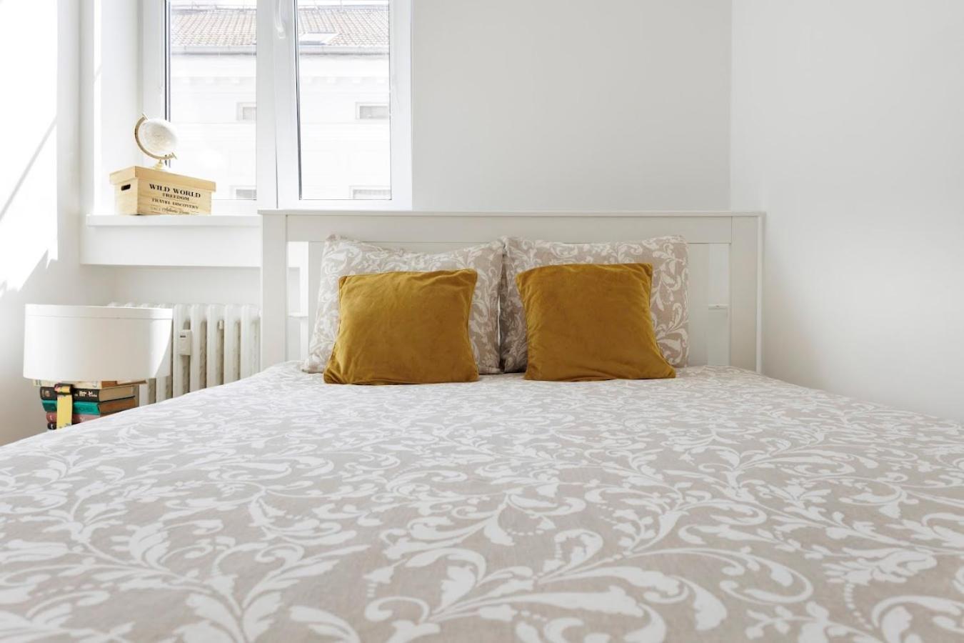 דירות ברטיסלאבה Boutique Flat In Old Town מראה חיצוני תמונה