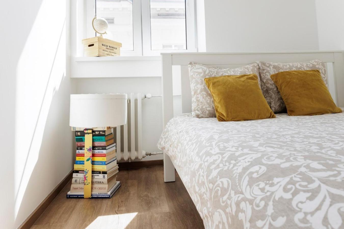 דירות ברטיסלאבה Boutique Flat In Old Town מראה חיצוני תמונה